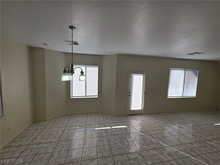 731 Emerald Idol Pl — Photo 27