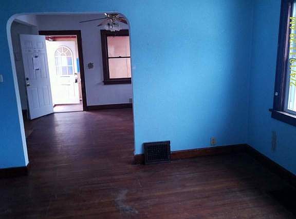 5th image of 819 22nd Ave