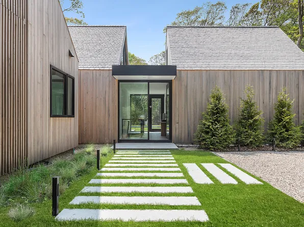 43 Miller Ln W, East Hampton, NY 11937