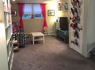 695 Middle Rd, Warminster, PA 18974