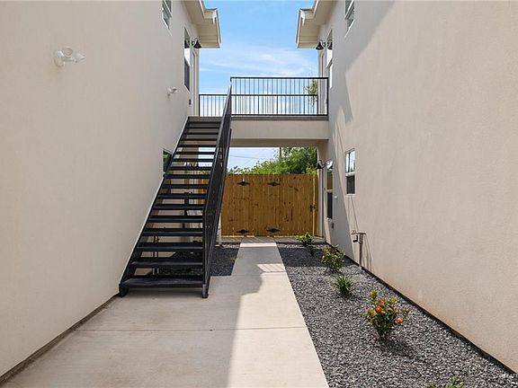 2nd image of 3841 N Mezcal Dr