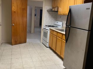 71-45 165th St #B, Fresh Meadows, NY 11365