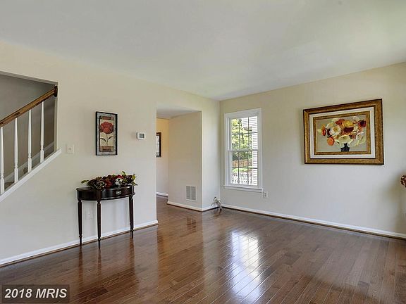 5th image of 2760 Stone Hollow Dr