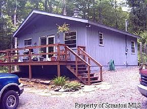 1st image of 19 Woodland Dr