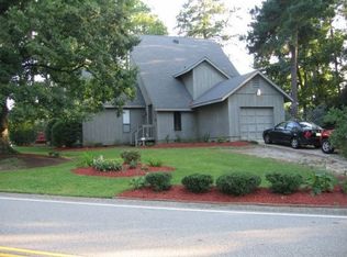 5933 Waters Edge Dr, Fayetteville, NC 28314