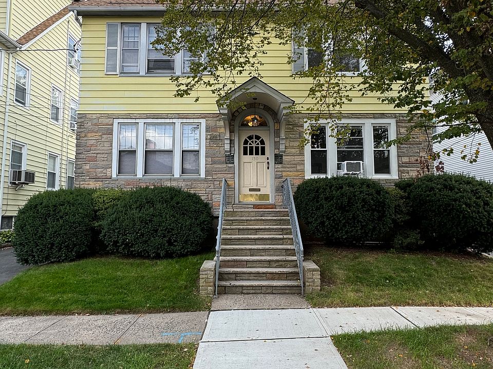 1st image of 130 N Spring St #1R