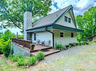 905 Harley Perry Road, Zionville, NC 28698