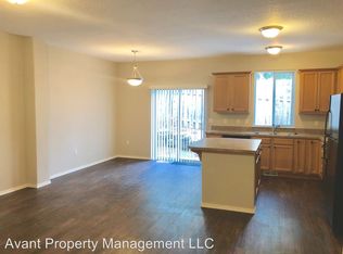 38627 Galway St, Sandy, OR 97055