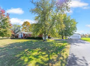 1145 Poor Farm Rd, Murray, KY 42071
