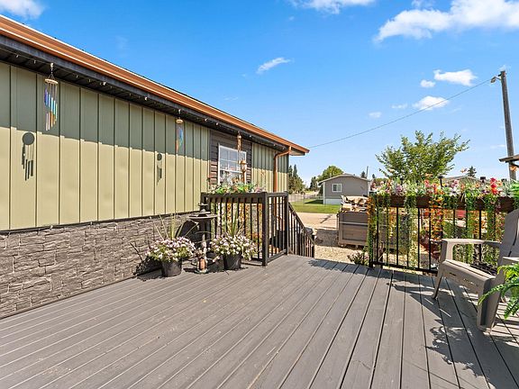 3rd image of 5024 45a St