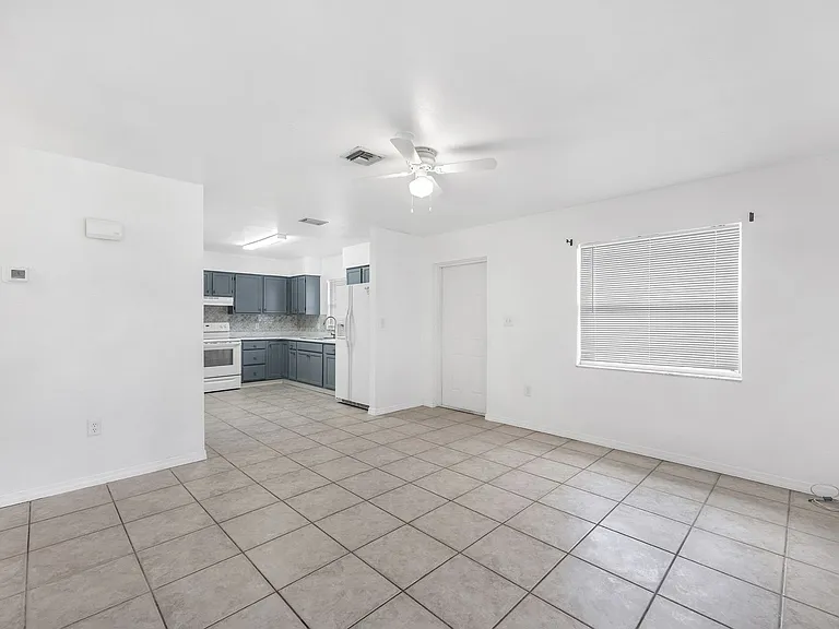 4392 Pine Lake Rd — Photo 8