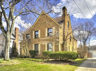 20747 Erie Rd, Rocky River, OH 44116