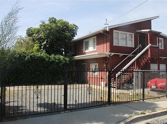 4th image of 754 N Currier St