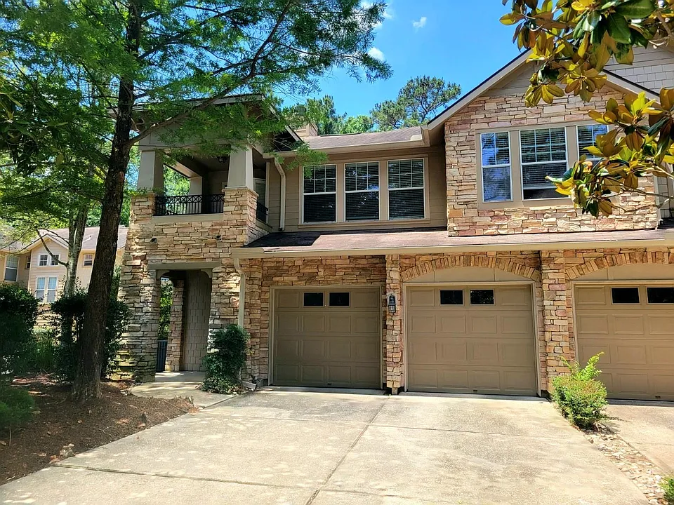 77 Woodlily Pl