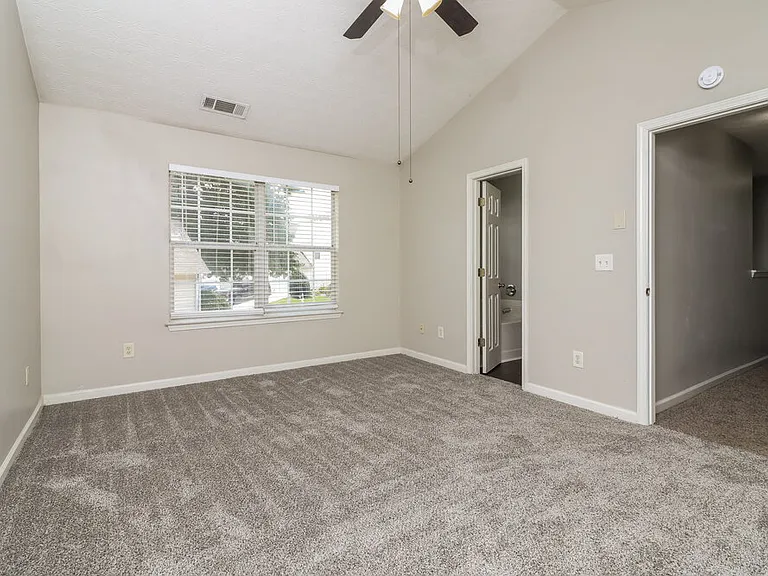 271 Springbottom Ct — Photo 12