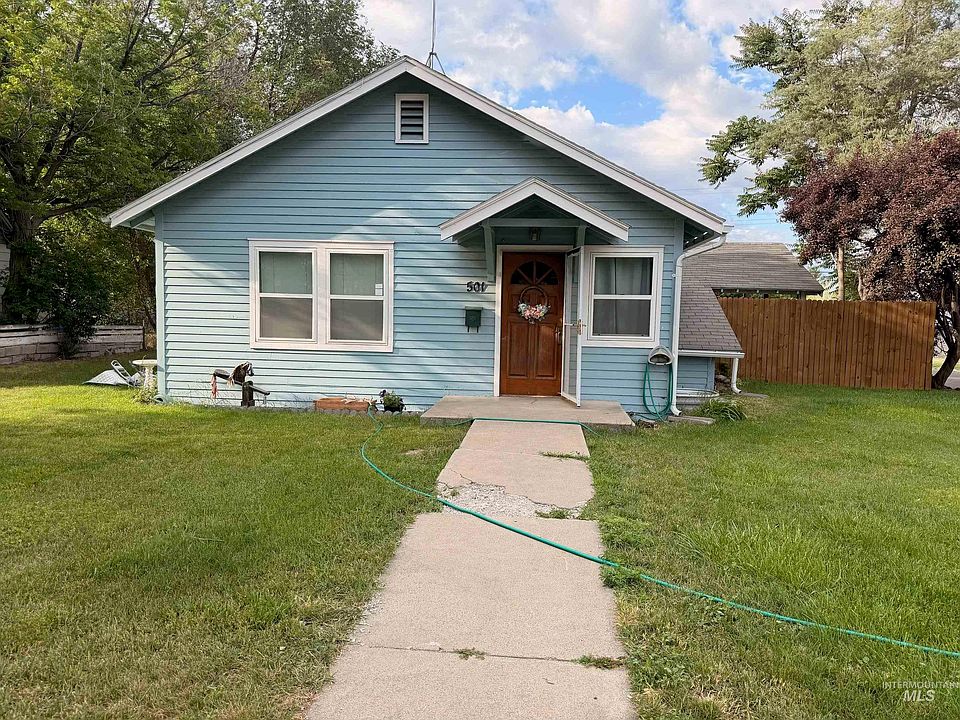 1st image of 501 E Avenue B