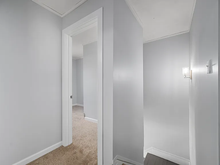 121 Cooper St — Photo 19