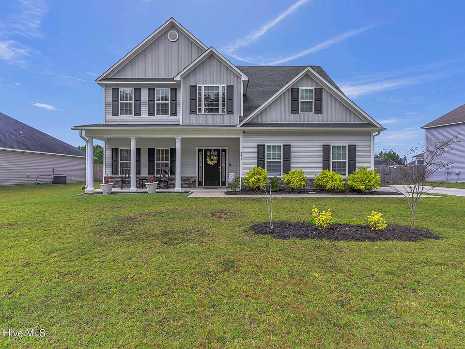 1st image of 225 Wood House Drive
