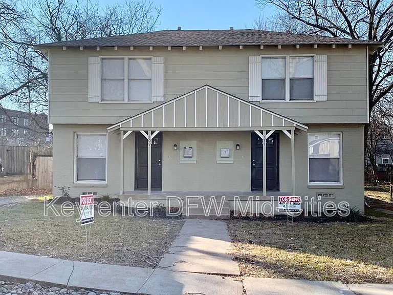 311 N Oak Cliff Blvd — Photo 1