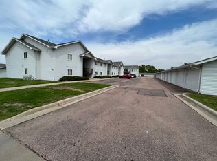 3619 W Ralph Rogers Rd #204, Sioux Falls, SD 57108
