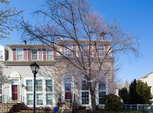 19060 Cherry Bend Dr, Germantown, MD 20874