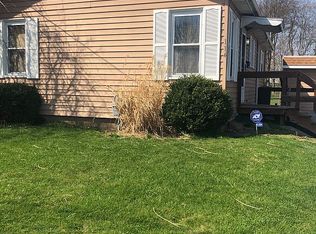 114 W High St, Plymouth, OH 44865