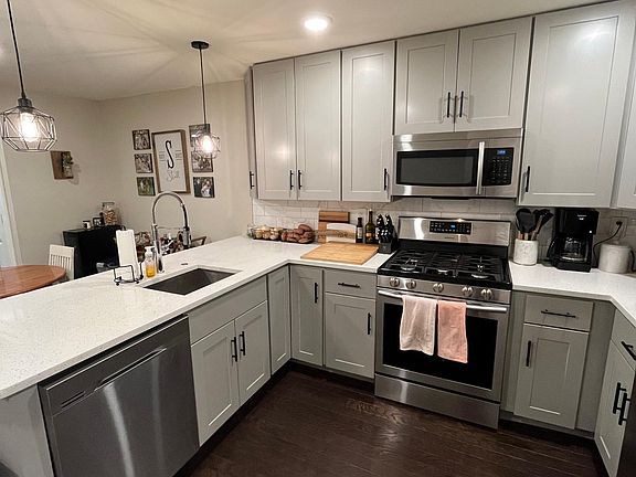2nd image of 319 W Berks St Unit 1