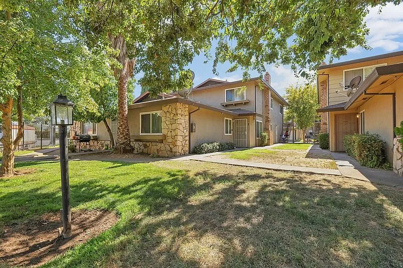 2941 Norcade Cir #2