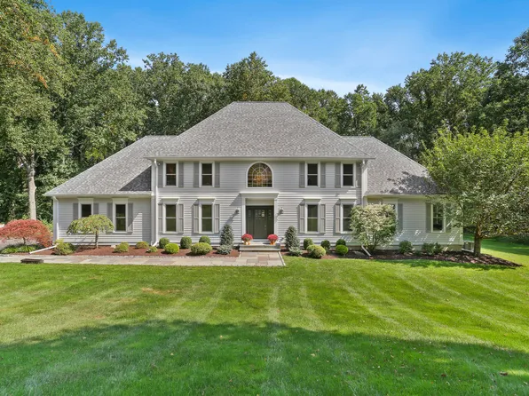 580 Rolling Hills Drive, Fairfield, CT 06824