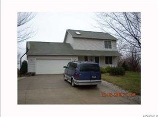 18 Sanford St, Painesville, OH 44077