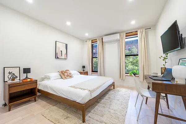 Bedroom, photo 4