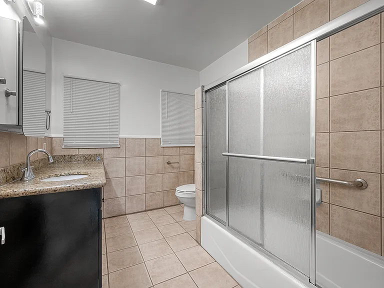1030 N Spaulding Ave #1030 — Photo 18