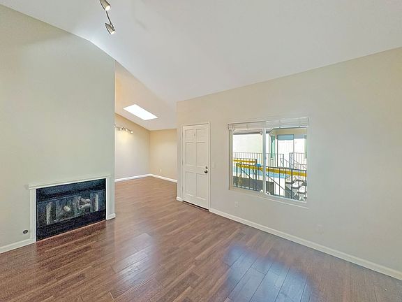 3rd image of 3954 Bancroft St Unit 15