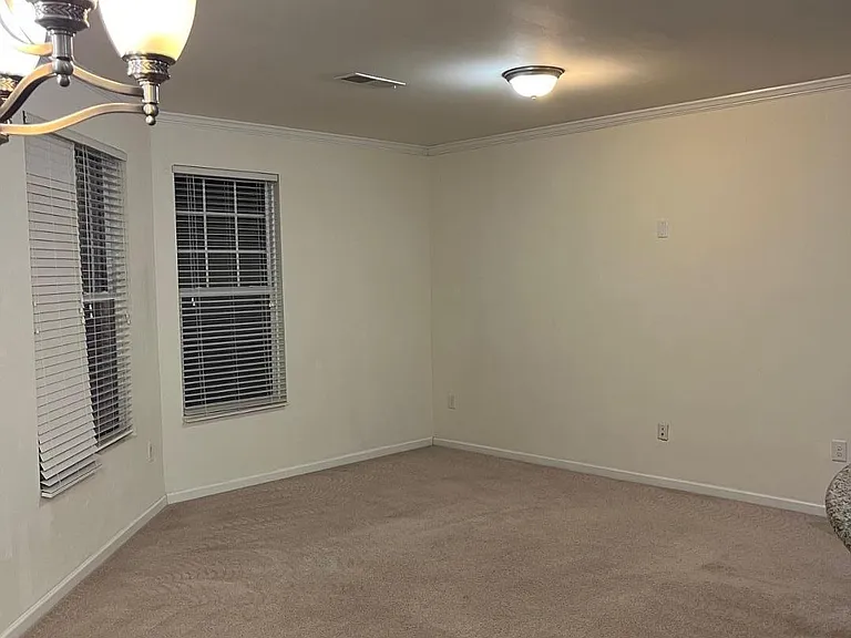 734 Silver Stream Ln — Photo 27