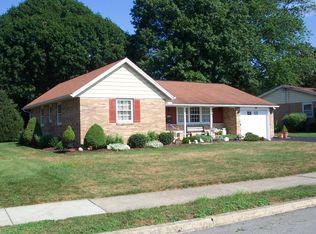 308 Balmer Rd, Lititz, PA 17543