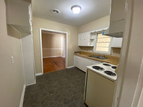 5th image of 251 Nightingale Dr