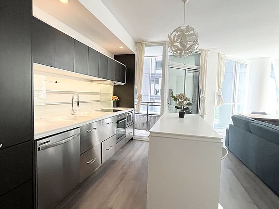 5th image of 45 Charles St E #311