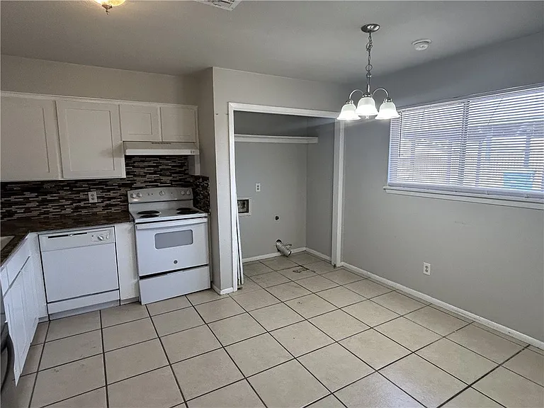 1606 Cimmarron St #A — Photo 5