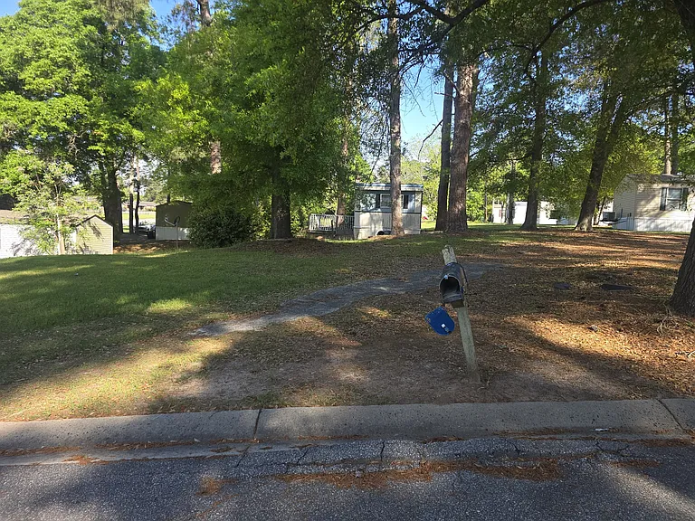 822 Vienna Rd — Photo 8