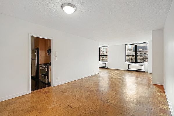 1st image of 247 W 87th St APT 14H
