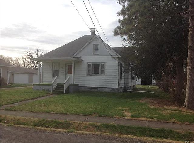 1st image of 622 W Henry St