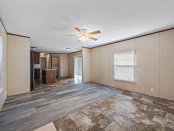 3rd image of 12885 Scenic Dr