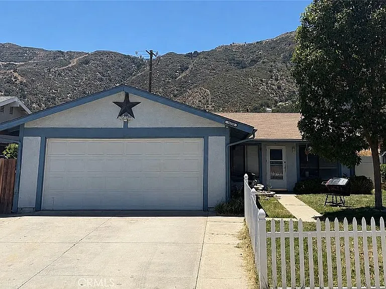 15228 Laguna Ave