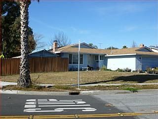 5th image of 5897 Macadam Ct