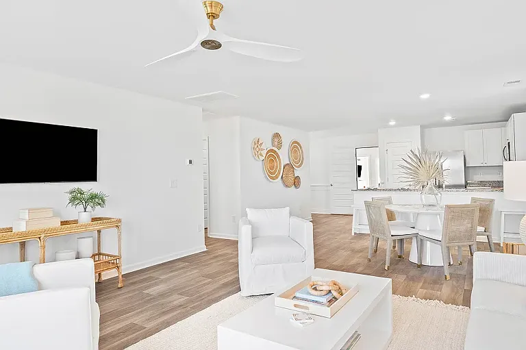 1205 Black Kite Ct SW — Photo 4