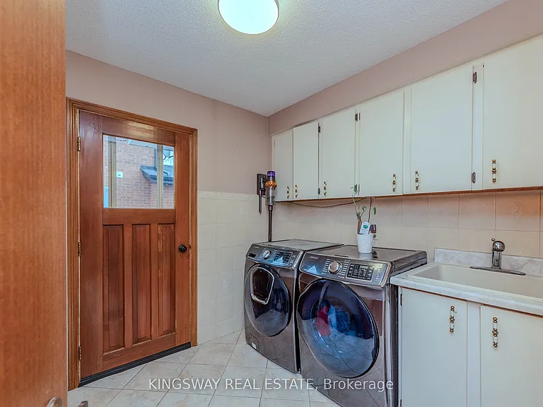 298 Forest Dr S — Photo 8
