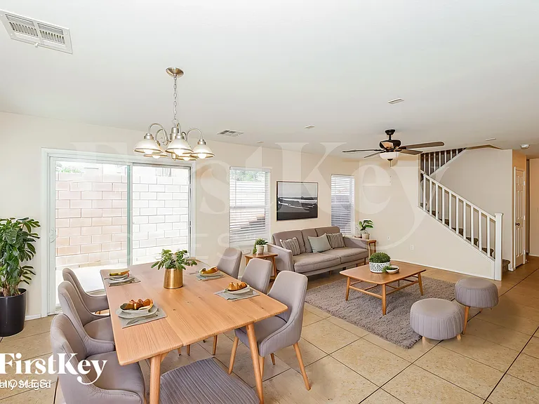 617 Brinkburn Point Ave — Photo 7