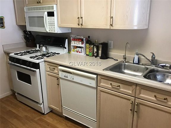 5th image of 8424 Blue Island Ave