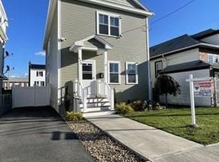113 Pomona St, Revere, MA 02151