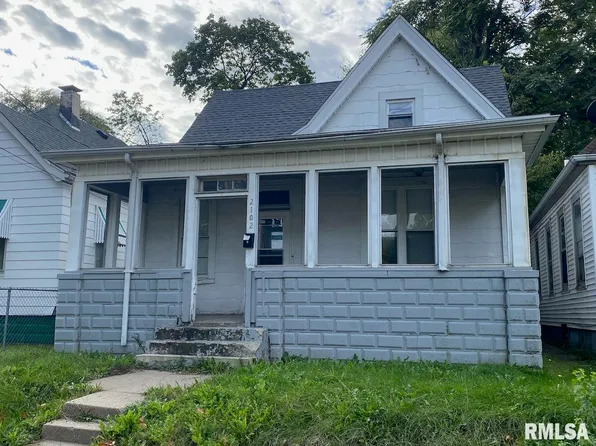 2102 W Millman St, Peoria, IL 61605